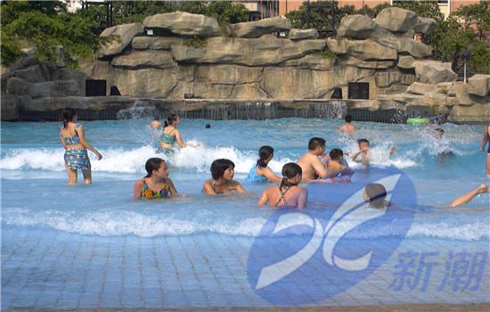 西安<b>海浪池：鼓风式造浪设备</b>